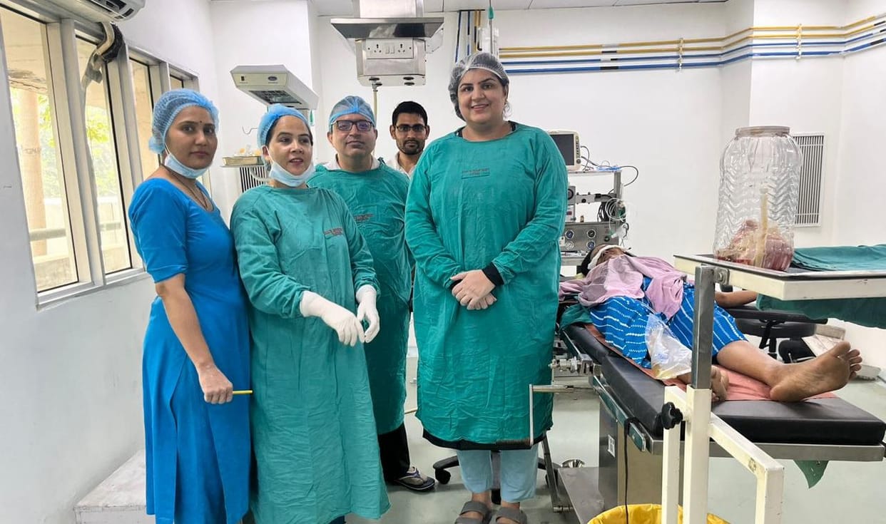 Removed two tumors of dermoid cyst from ovary in civil hospital