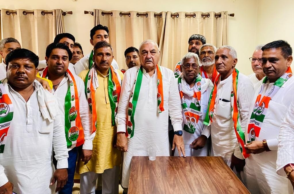 The alliance is looting the public's pocket by doing scams: Hooda