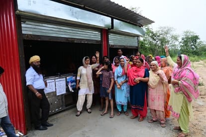 Panchayat representatives and villagers open front against liquor contracts in Kotla Khurd