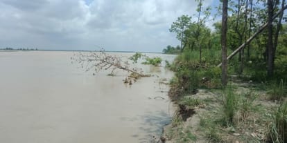 Erosion of Sharda river increased, farmers restless