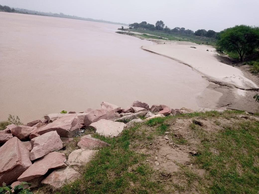 danger zone in river