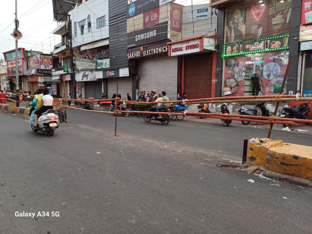 Cuts closed on Roorkee Road, heavy vehicles stopped at Gangnahar