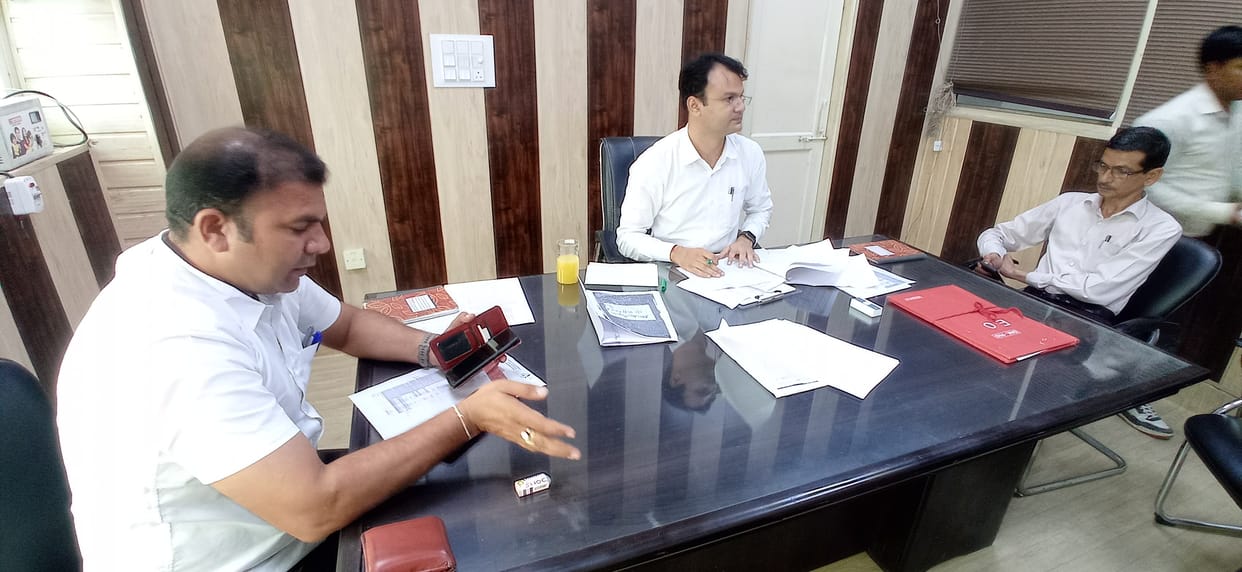 CM Flying raid in city council office, 16 employees found missing