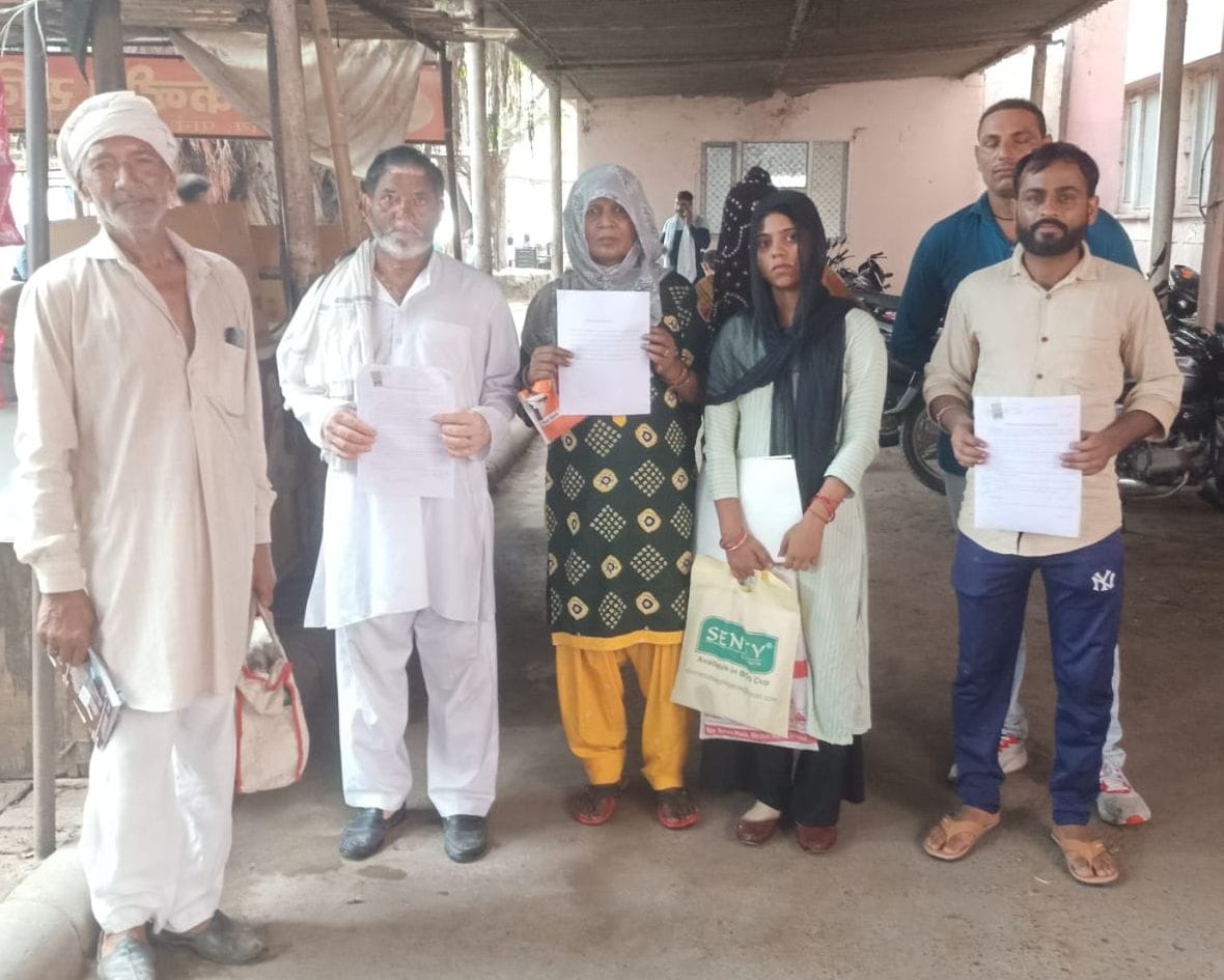 Registry and license work also stalled in Tehsil office on the second day