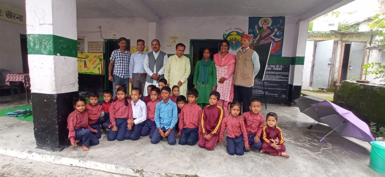 health minister inspection school hospital