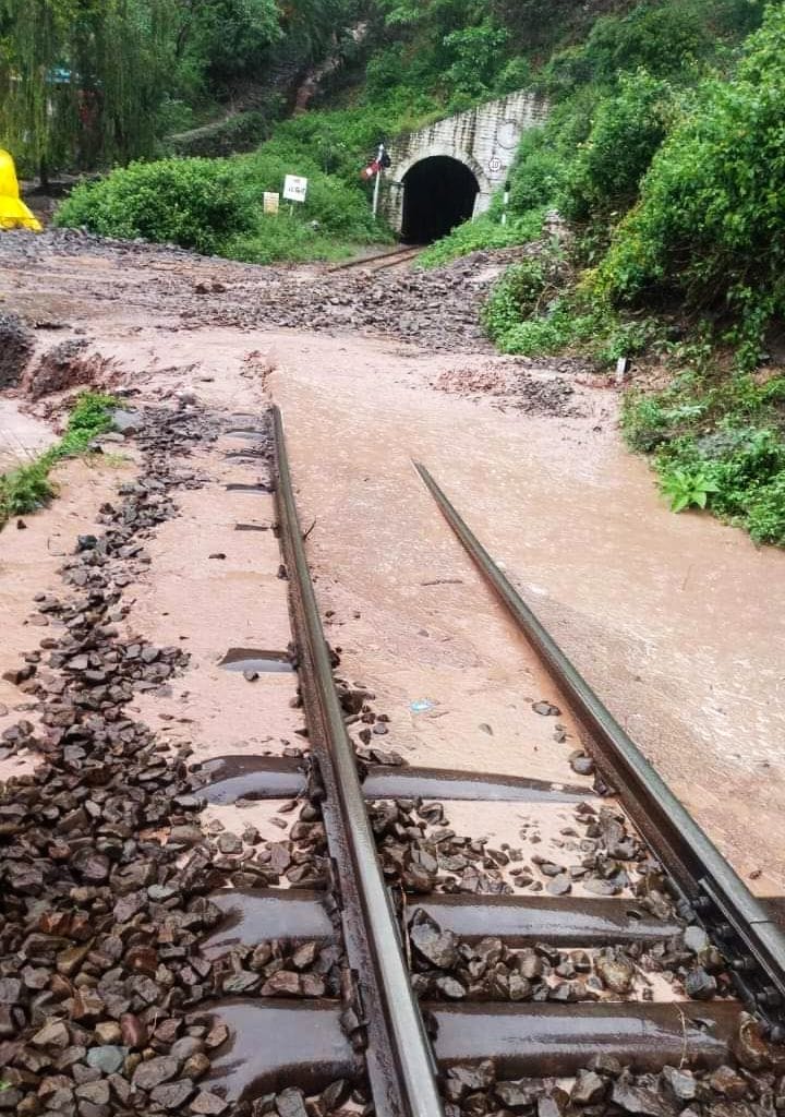 Landslide on Kalka-Shimla railway track, trains delayed