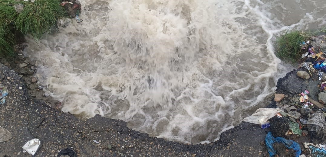 Gas pipe line leaked
