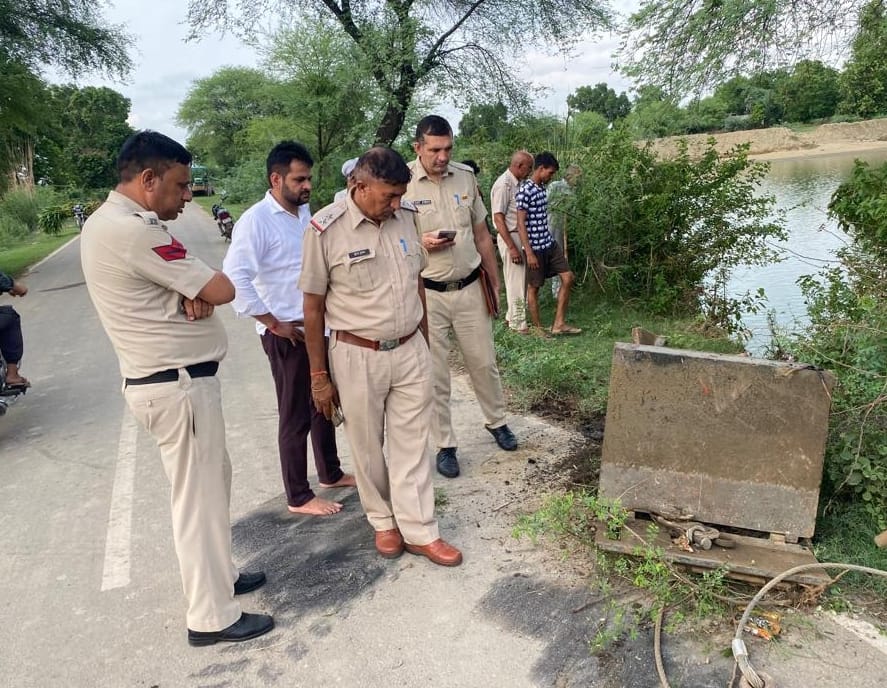 Two ATMs found during cleaning of pond in Naunand village