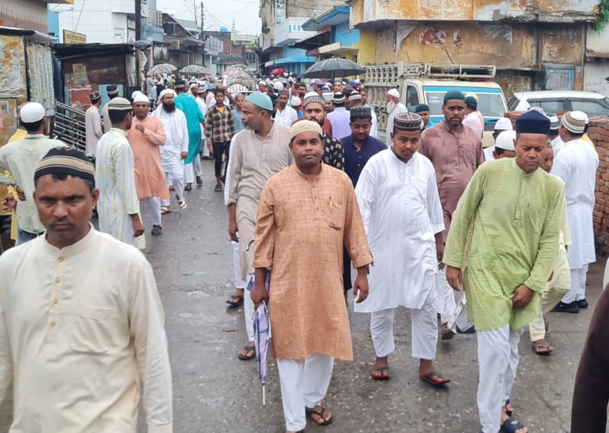 Dead bodies of Natik and Mustafa handed over in a sad atmosphere