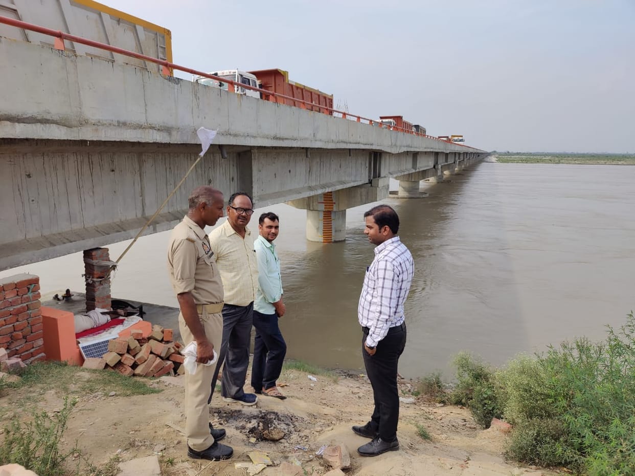 Ganges water level rising due to rain