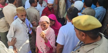 Action against two gangsters of Banei, houses sealed