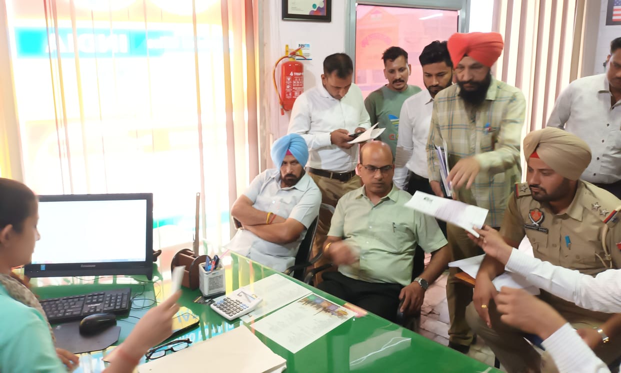 Officials raid visa centers opened in Punjab border area
