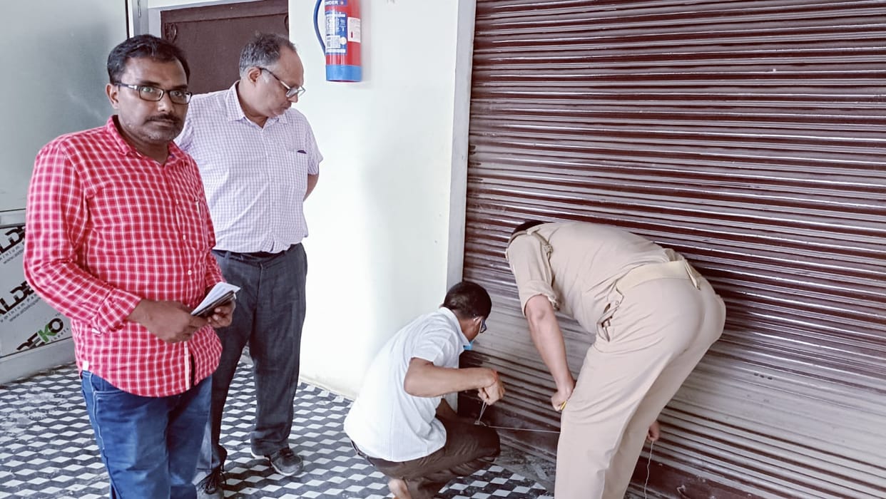 Administration sealed Bilsanda's Sheetal Hospital