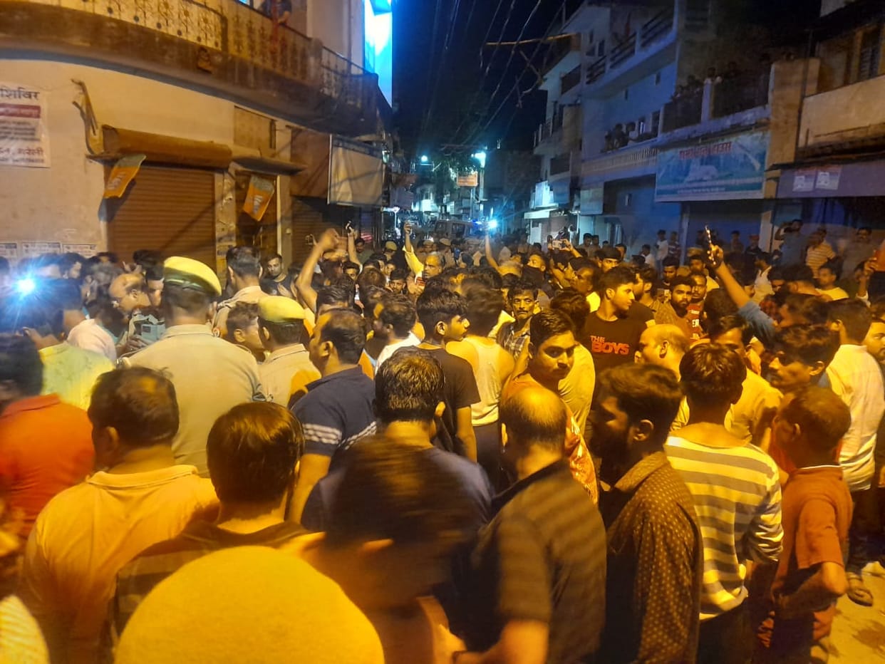 Animal remains thrown near the religious place commotion by jamming in shahjahanpur
