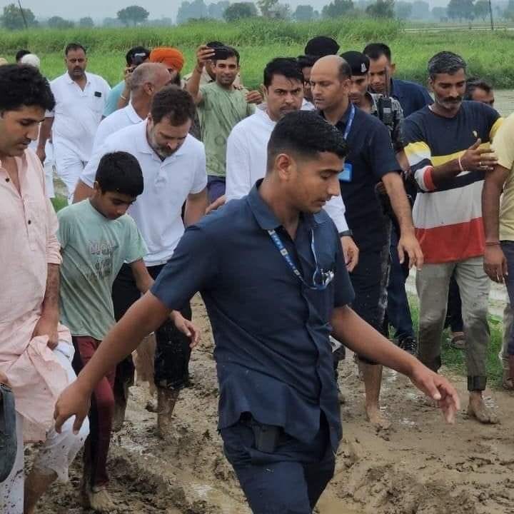 Rahul knows the problems of the farmers, the laborers told their problems