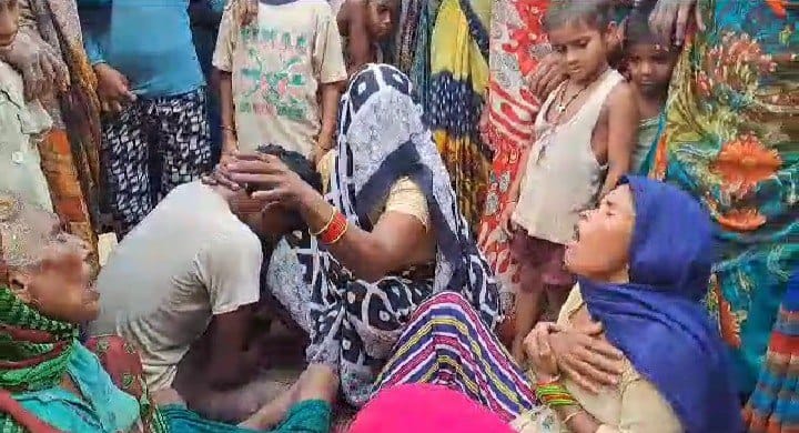 Child died due to drowning while bathing in pit water