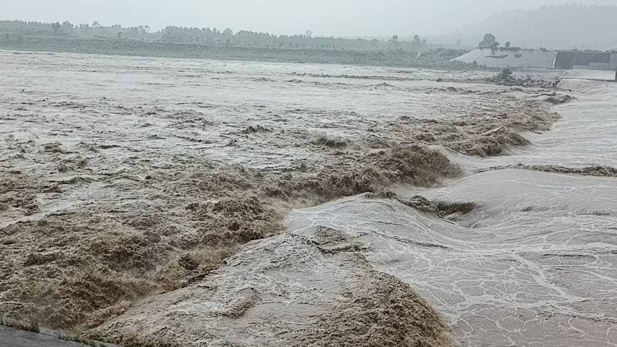 Rivers in spate, water entered houses, families fled