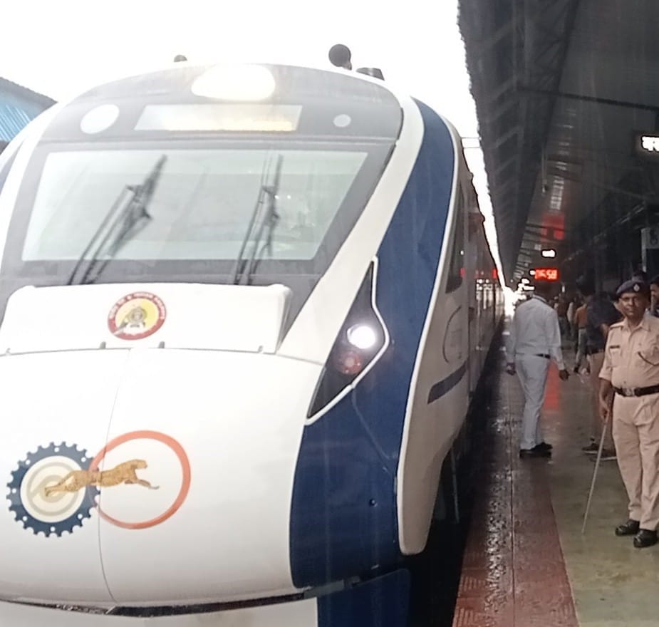 vande bharat train