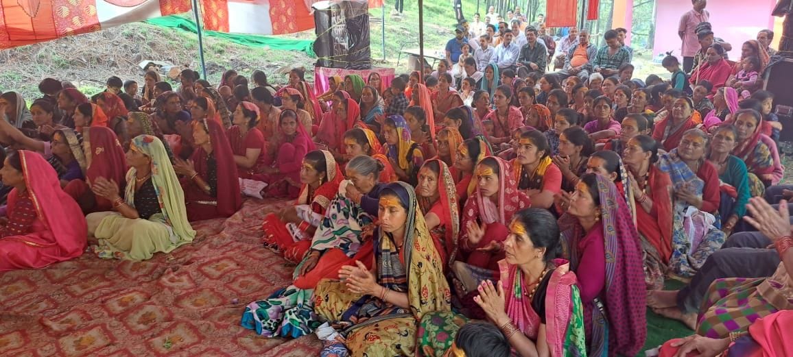 Suffering goes away by worshiping the Goddess: Suresh