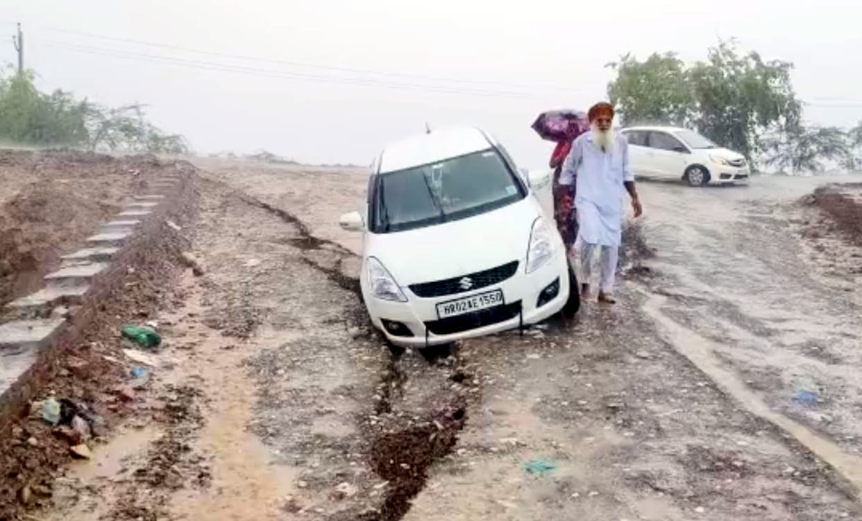 The temporary bridge built on the drain could not withstand even a rain