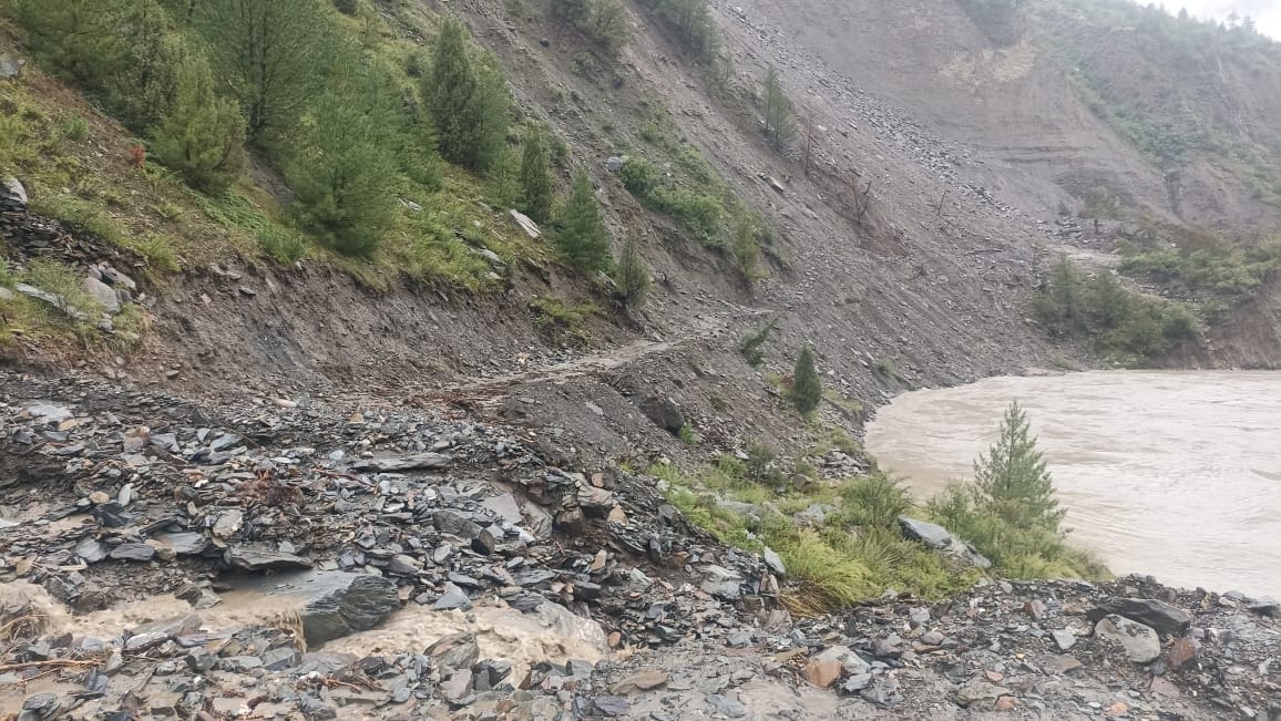Neither electricity nor water, the problems of Kullu residents increased