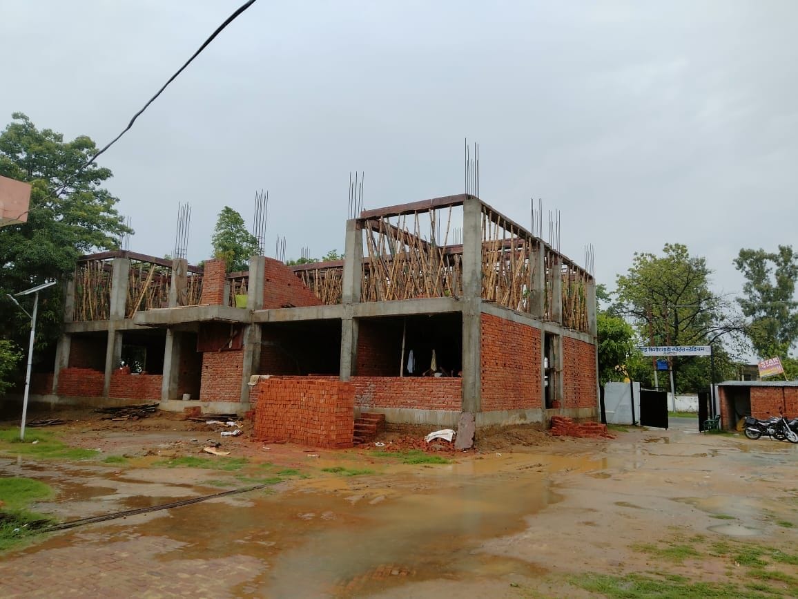 Cricket and volleyball hostel players looking for new building