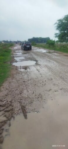 Passengers eating hiccups for three years