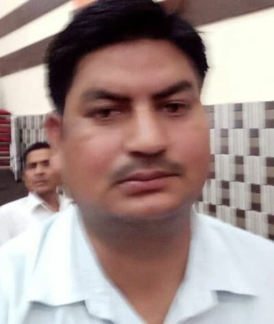 Consolidation office clerk died due to car collision