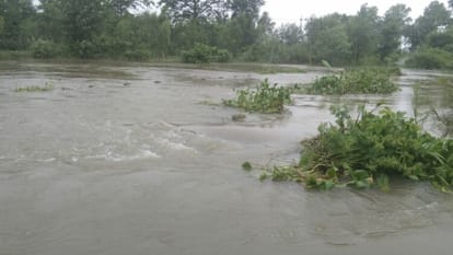 Water increased on Raptapul, traffic closed