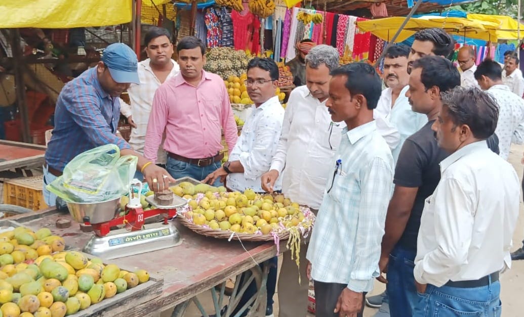 Fine recovered from 12 shopkeepers by campaigning