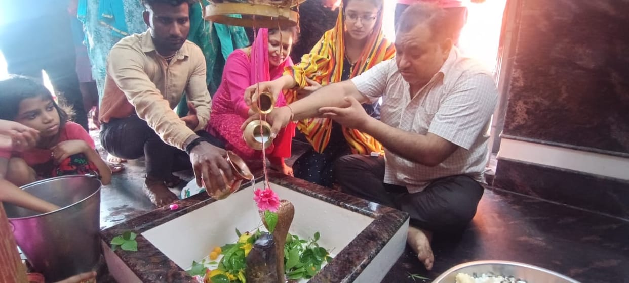 Jalabhishek in Shiva temples on the first Monday of Sawan
