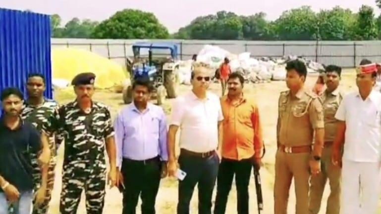 Junk brought from Nepal recovered and sealed