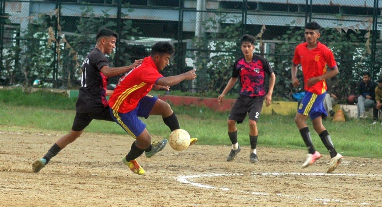 Bin won the football match by 4-1