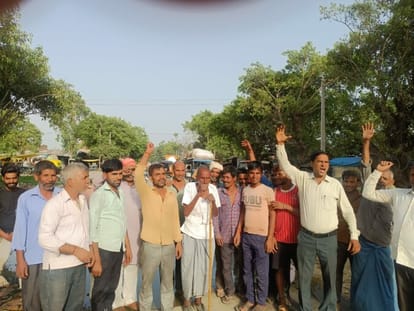 Traders demonstrated against PWD