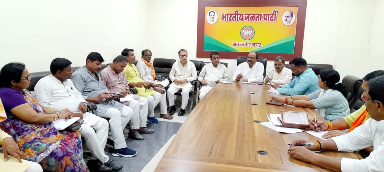 BJP workers should speed up door-to-door contact campaign