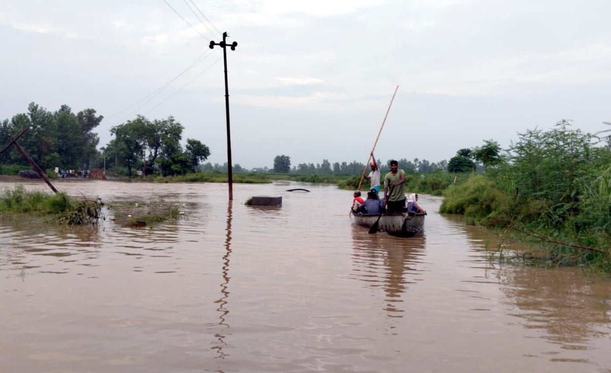 Water filled in Brahmapuri village, roads turned into ponds