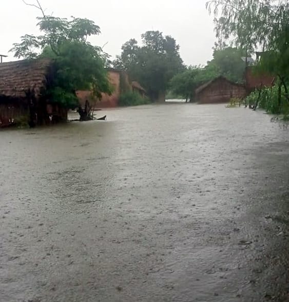 Flood water entered the population, women and children left the village
