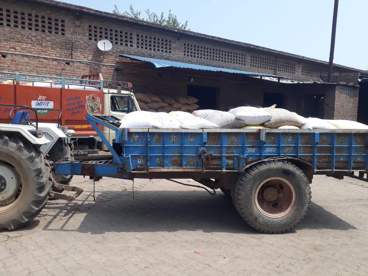 Chief Minister's flying squad caught theft of market fee and GST in oil mill