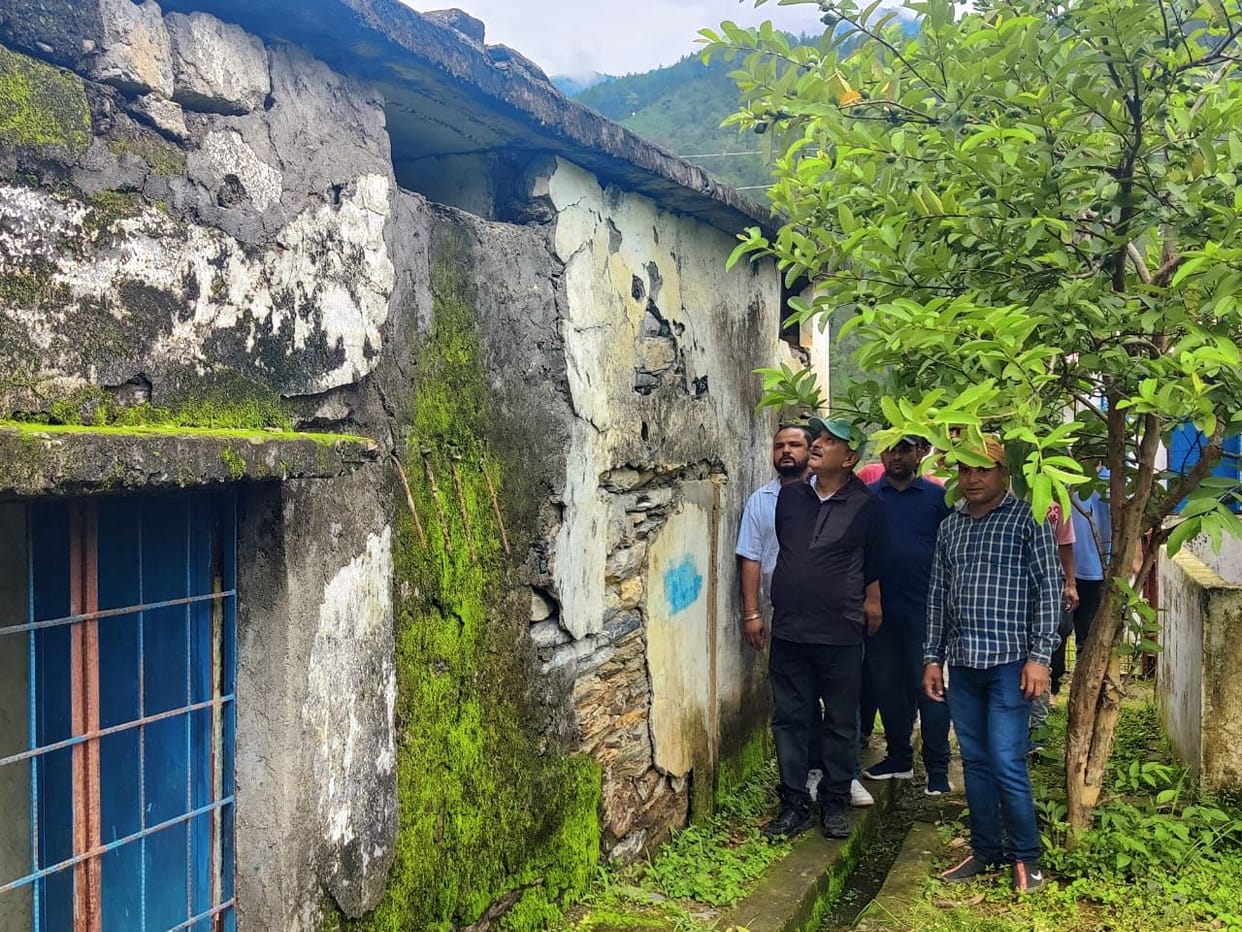 MLA angry seeing children studying in dilapidated school
