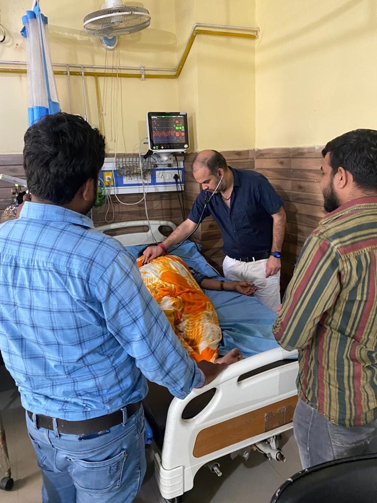 Broken religious wall, Dr. Rihan is doing free treatment of the innocent