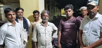 Cylinder explodes, death of elderly woman, two scorched