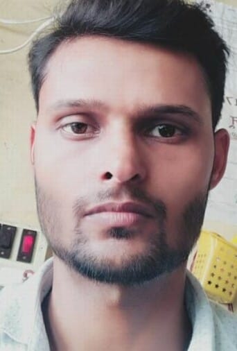 Three lakh rupees cheated from public service center operator in Ujhani