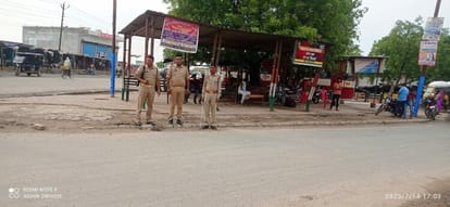 There is no talk of stopping vehicles in Bareilly, vehicles will pass through one lane on the National Highway