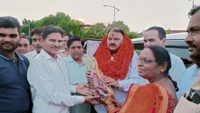 youth fight a war against drugs