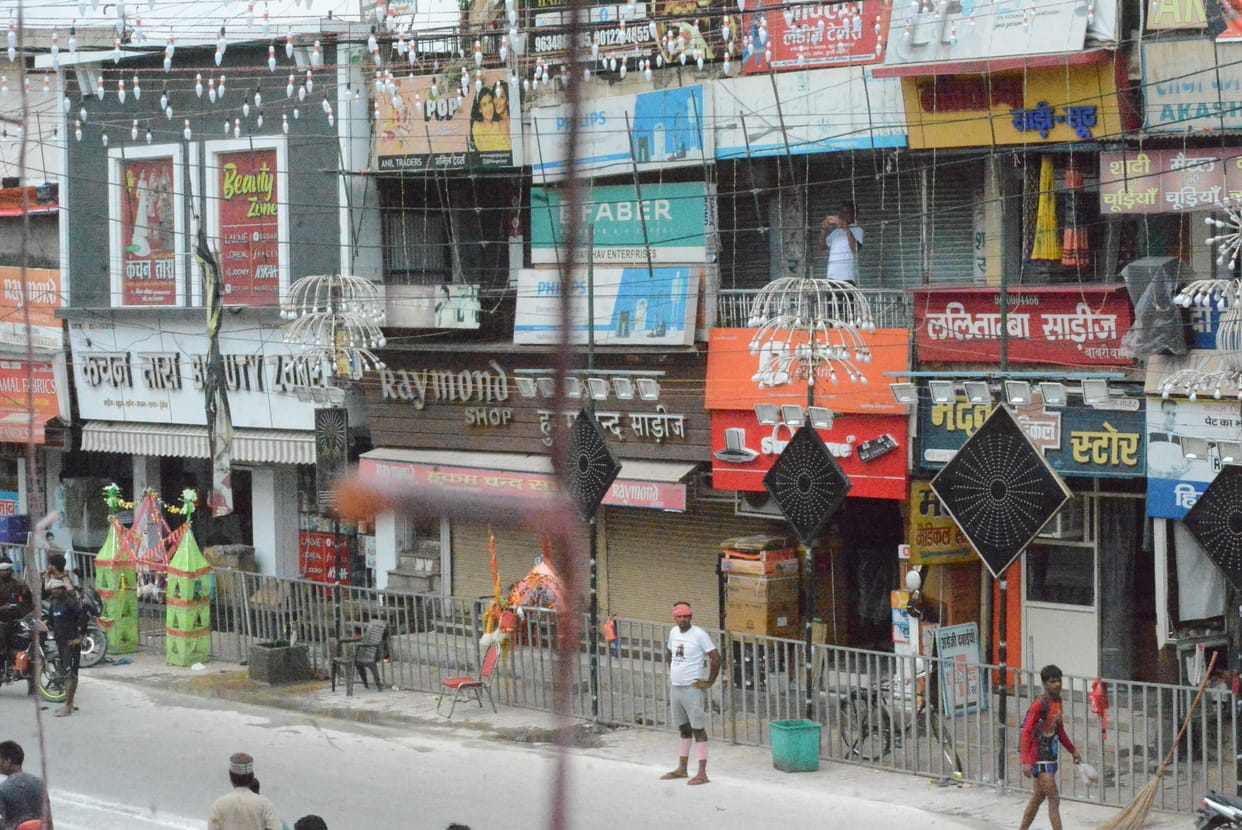 Business worth 500 crores hit due to Kanwar Yatra