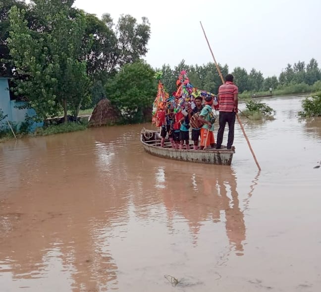 Incessant rains keep the Ganges in spate