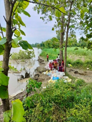 19 bamboo crates contained in Sharda, felling uncontrollable