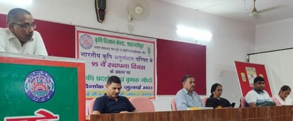 Jattha leaves on foot for Shri Khatu Shyam Temple