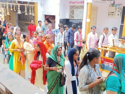 Listen to our prayers... O Shivshankar Trishuldhari