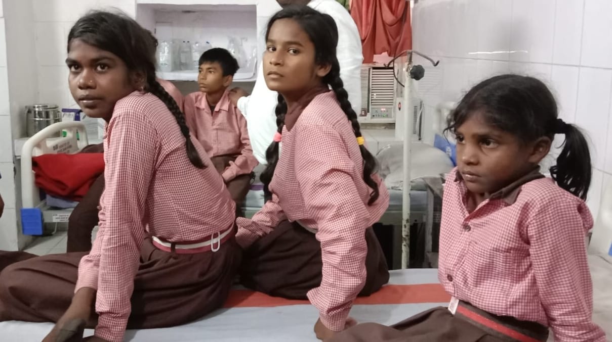 Worms found in mid day meal case Another girl health deteriorated